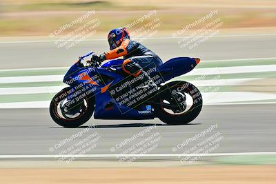 media/Sep-07-2025-TrackXperience (Sun) [[ee17e62fad]]/Level 2/Session 4 (Lower Chicane)/